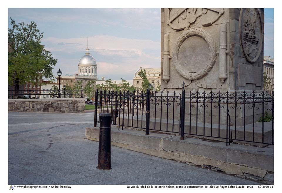 La vue du pied de la colonne Nelson avant la construction de l'îlot Le Royer-Saint-Claude