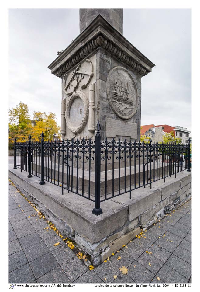 Le pied de la colonne Nelson du Vieux-Montréal