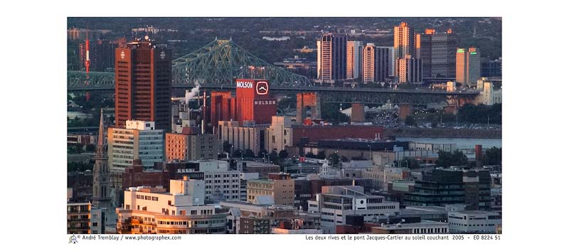 Les deux rives et le pont Jacques-Cartier au soleil couchant